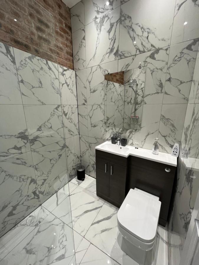Rabbies School House, 2 Bed Apartment Ayr Town Centre Bagian luar foto